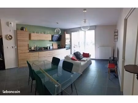 appartement meublé 45 m² avec jardin et garage