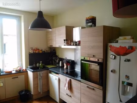 t2  67m²  centre ville  500/mois cc