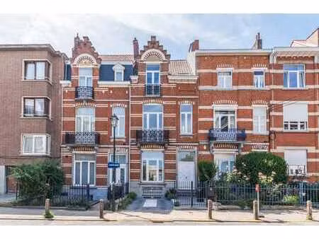 place vander elst - maison 5 chambres  jardin & parking