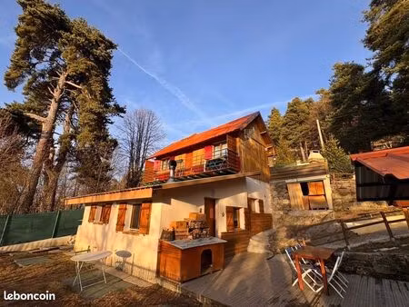 chalet 4 pièces 70 m²
