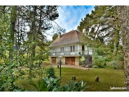 villa 5 pièces 128 m²