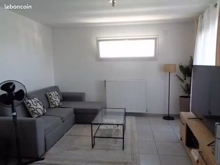 chassieu appartement 2 pièces