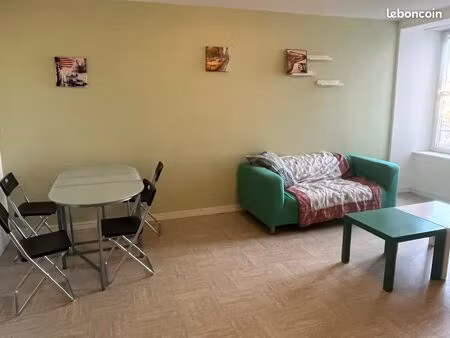 t2 meublé de 50 m² + parking