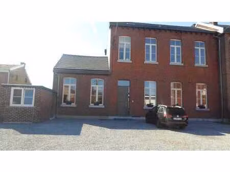 a louer appart duplex  1 chambre  parking privatif (65 m²)