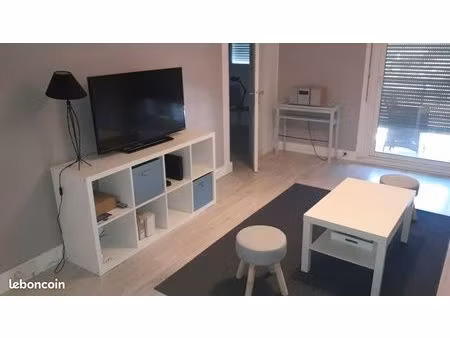chambre a louer dans t4