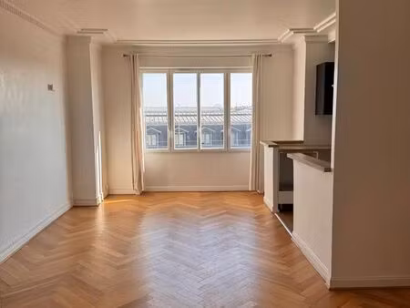 appartement avenue des frères lumière
