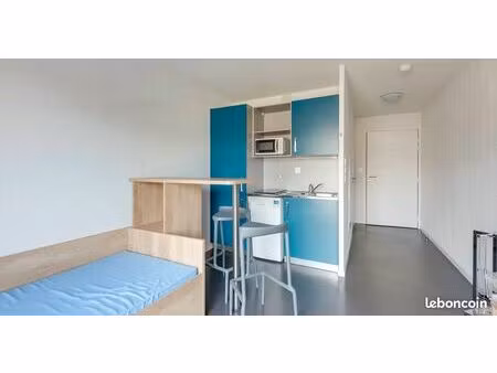 studio 1 pièce 19 m²