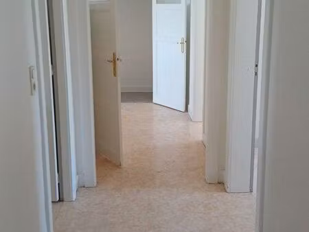 appartement t3 (2) avec garage et cave – disponible immédiatement