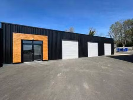 location bureaux et commerces à pleyben (29190) : à louer / 200m² pleyben