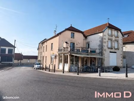 fonds de commerce 100 m² saulx
