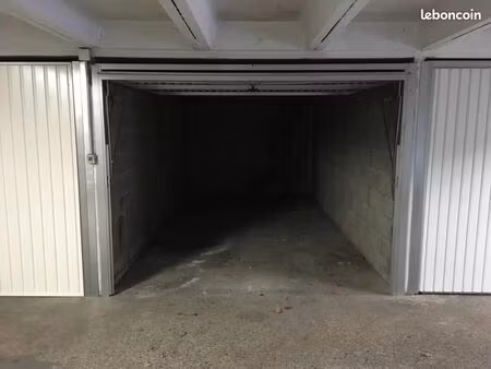 garage/box 12 m² decines charpieu