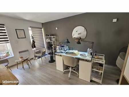 local commercial 50 m² lure