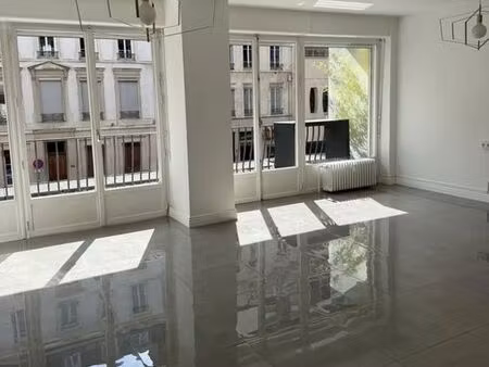 a louer appartement 73 m2 sur lyon 6