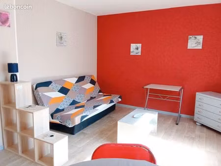 f1 bis meublé centre ville 31m2