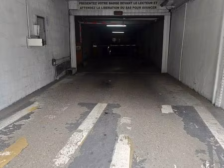 location box fermé – sécurisé – bagnolet (proche a3 / paris 20e / montreuil)