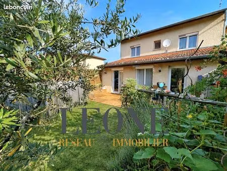 maison 4 pièces 93 m²