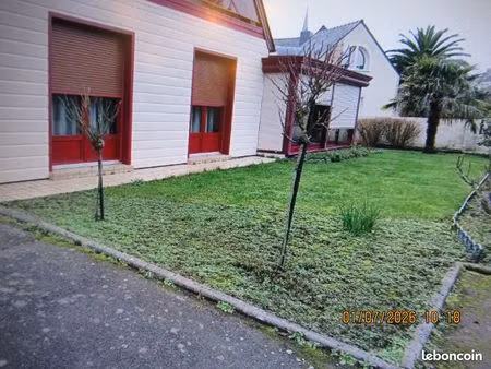 loue maison individuelle 156 m2 bourg pleneuf