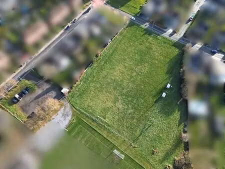 terrain constructible de +- 10.000 m² à retinne