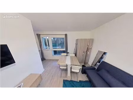 studio 1 pièce 24 m²