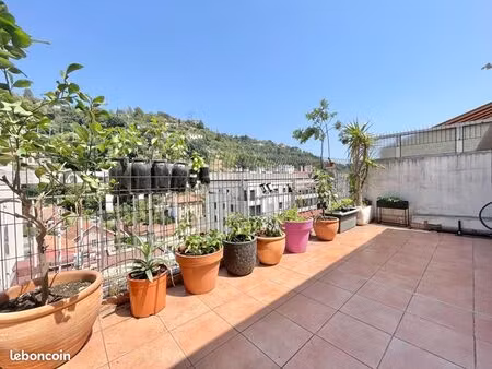 appartement 3 pièces 64 m²