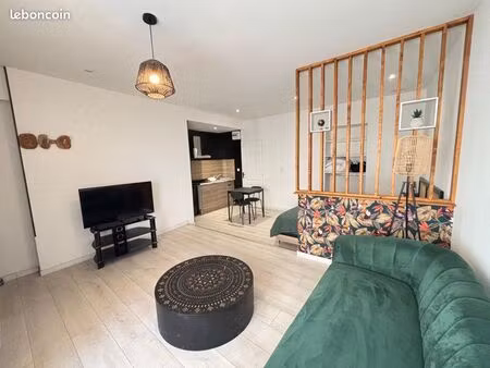 studio meublé 30 m² – centre-ville de poligny