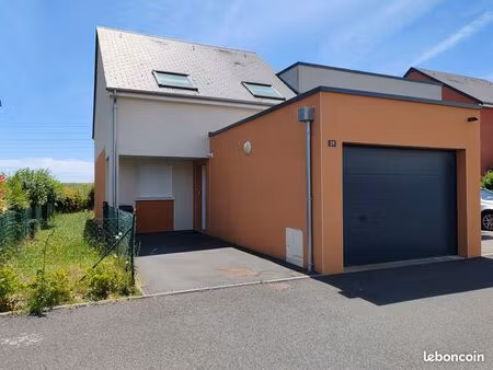 maison recente a louer 3 chambres 86 m2 avec garage