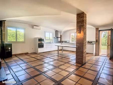 maison 4 pièces 110 m²