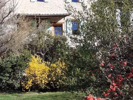 maison de village de 85m2