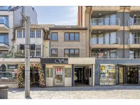 a louer local commercial avec résidence à koksijde (136m²)