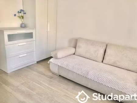 chambre 1 pièce 10 m²