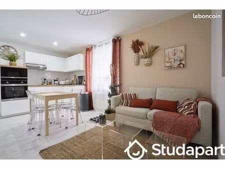 chambre 1 pièce 16 m²