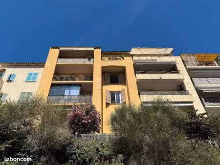 appartement 3 pièces 74 m²