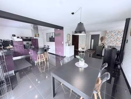 maison de ville à vendre