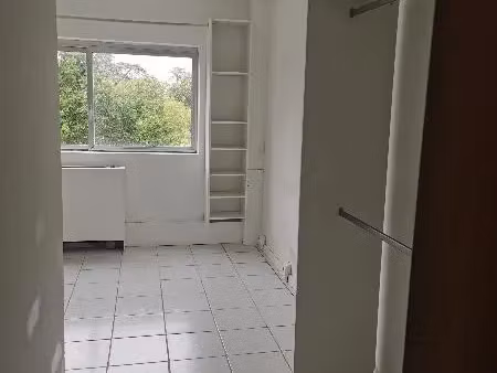 location appartement 1 pièce 19 m² à gradignan (33170)