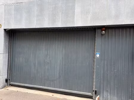 vente parking couvert paris 13