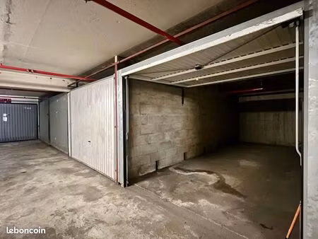 parking 17 m² paris