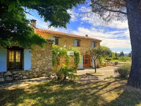 vente maison 6 pièces 163.37 m² à fox-amphoux (83670)  620 000 €