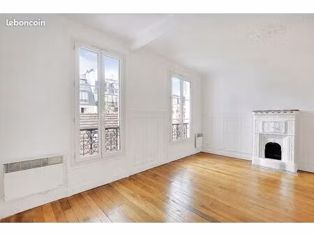 appartement a louer 45 m2 - 75011 - filles du calvaire