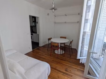 2 pièces paris 18