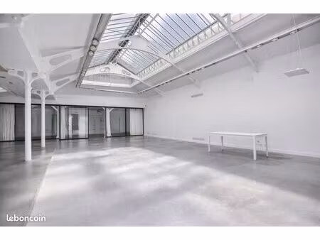 bureaux 514 m²