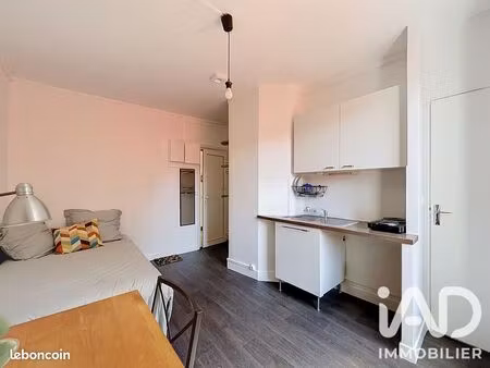 studio 1 pièce 14 m²