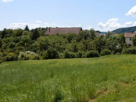 terrain 1900 m² champfromier