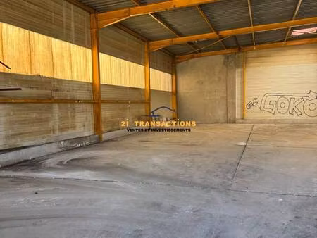 entrepôt à vendre