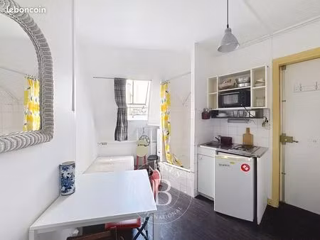 appartement 1 pièce 11 m²