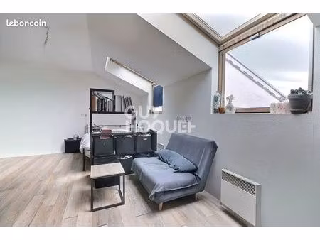 studio 1 pièce 28 m²
