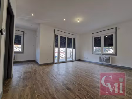 video sur notre site - appartement avec ascenseur en centre