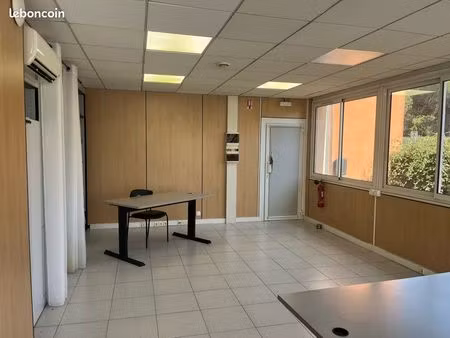 bureau à louer 45m2