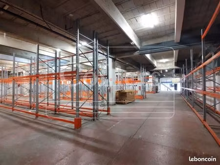 local industriel 1 500 m²