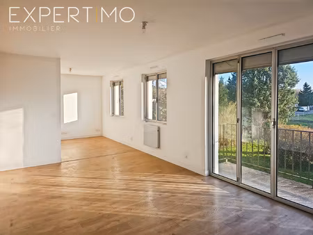 maison vaugrigneuse 6 pièce(s) 174 m2