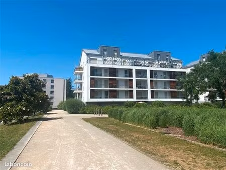 appartement 3 pièces 66 m²